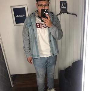 Meet your Posher, Marcos